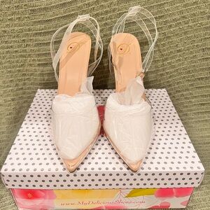 Clear Strap Pumps (NUDE)